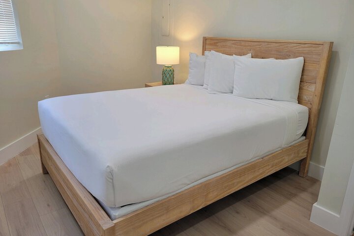 Room 32 of 51