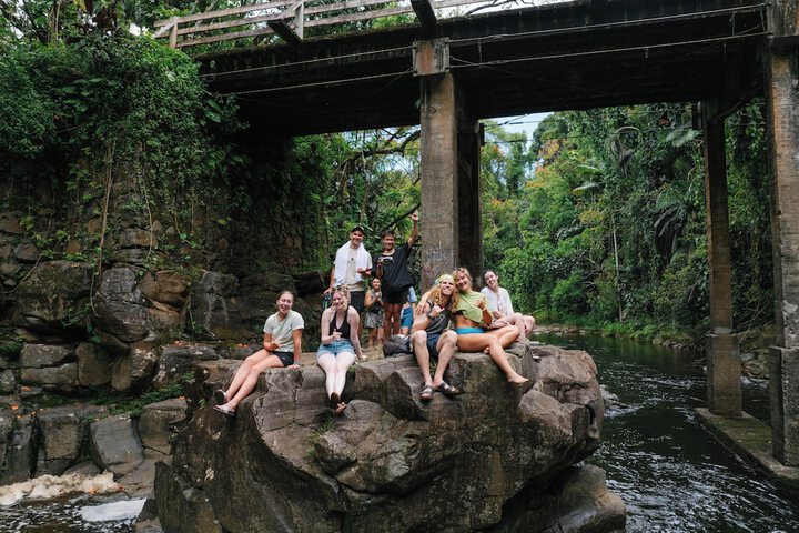 Howzit Hostels Hawaii