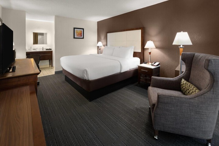Wyndham Garden Romulus Detroit Metro Airport
