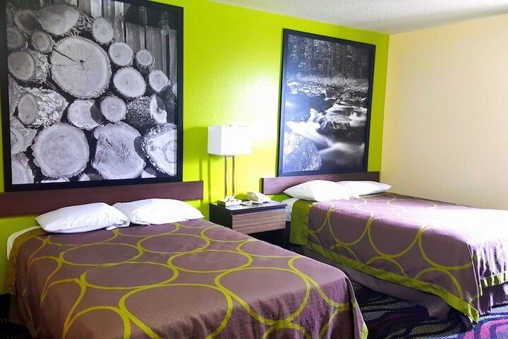 Room 20 of 40