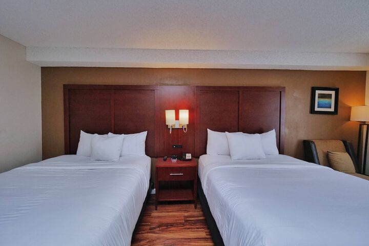 Red Lion Inn & Suites Auburn