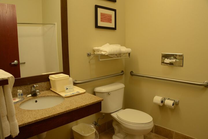 Comfort Inn & Suites Cave City