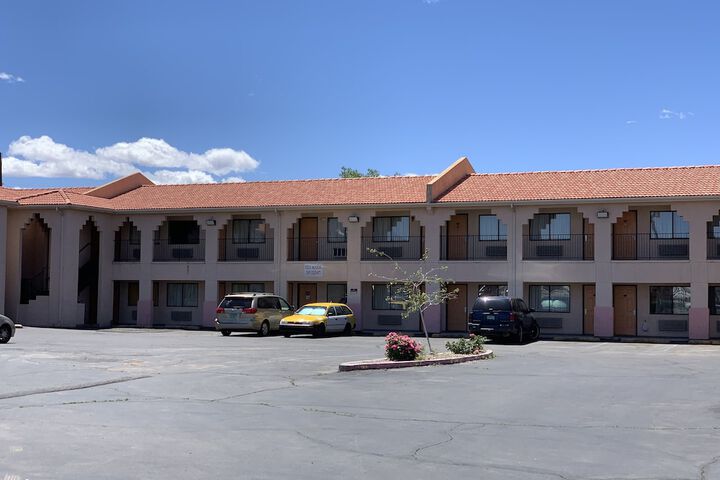 Hotel 11 of 26