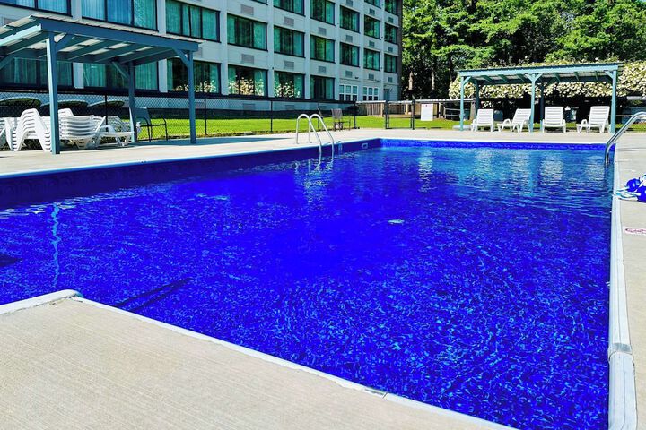 Pool 7 of 34