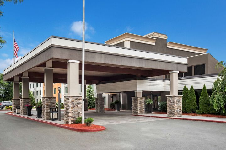Hotel 3 of 49