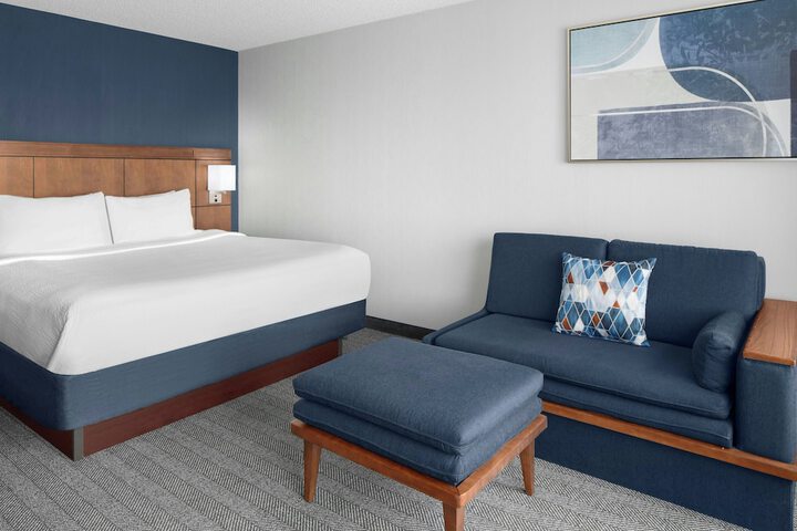 Courtyard by Marriott Cypress Anaheim / Orange County