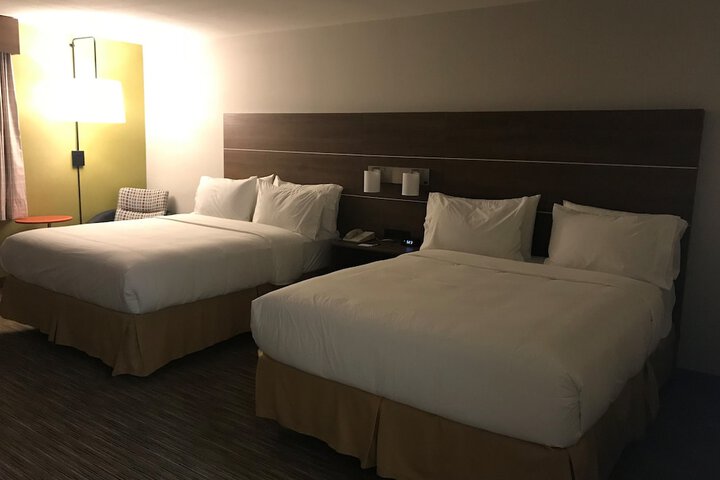 Room 21 of 36