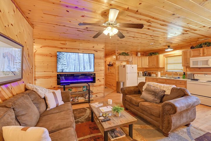 Secluded Retreat: Bbq Lawn Games, & Fire Pit!