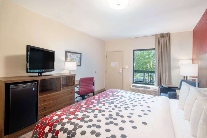 Room 48 of 59