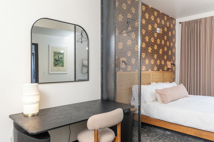 Room 49 of 110