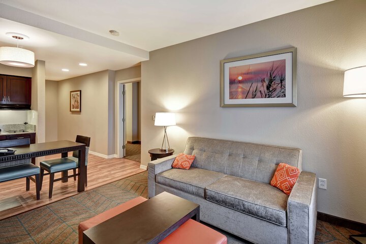 Homewood Suites by Hilton Tampa - Port Richey