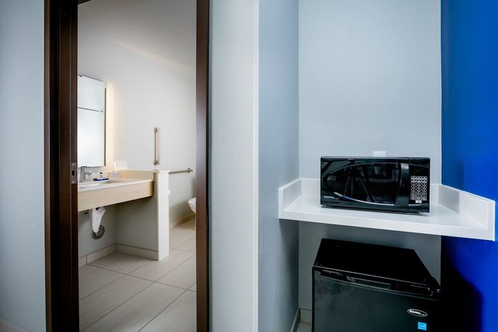 Room 15 of 45