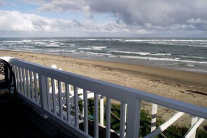 Cliff House - Waldport