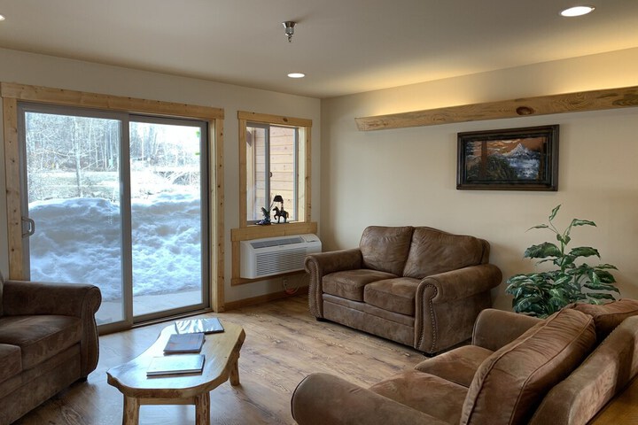 Hotel Interior 36 of 164