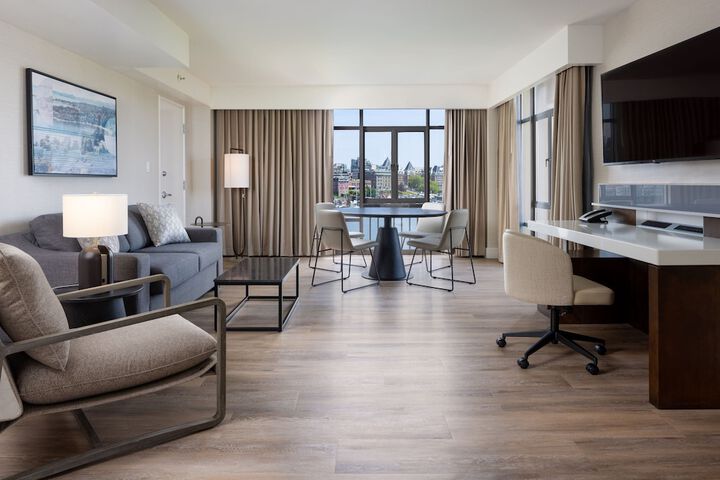 Room 11 of 79