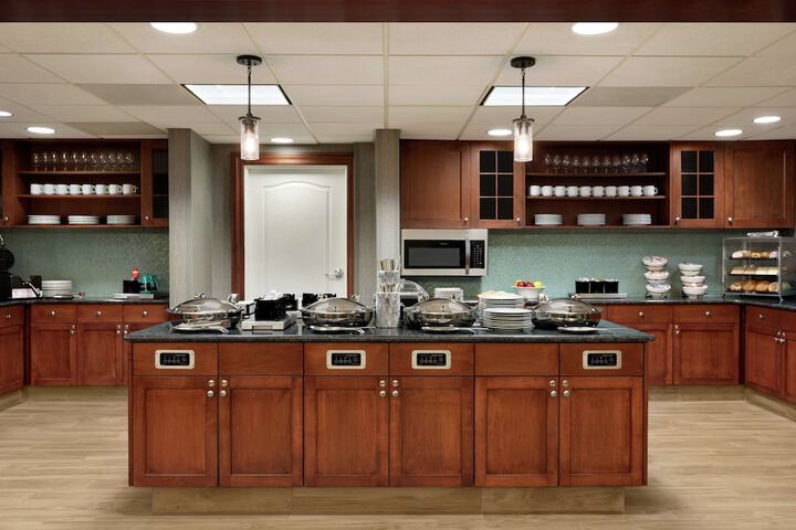 Homewood Suites by Hilton Dulles-North / Loudoun