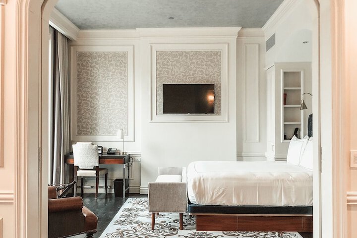 The Adelphi Hotel