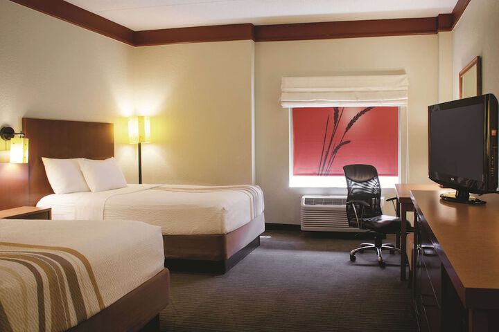 Room 35 of 44