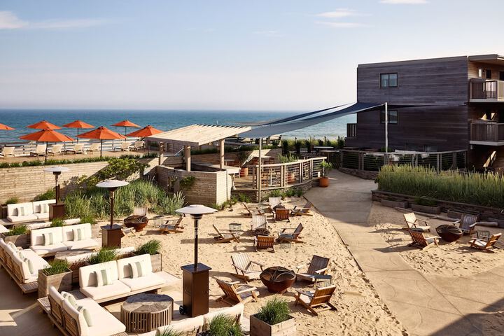 Hotel Exterior 53 of 62