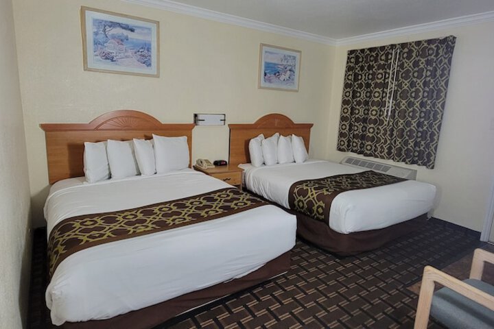 Room 57 of 76