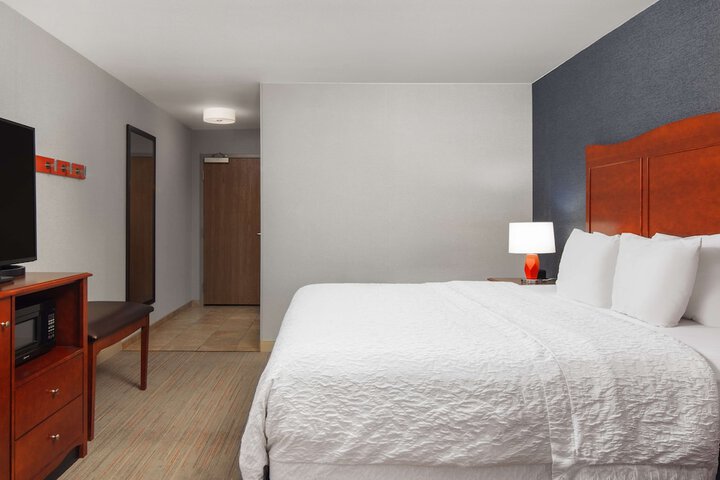 Room 17 of 48