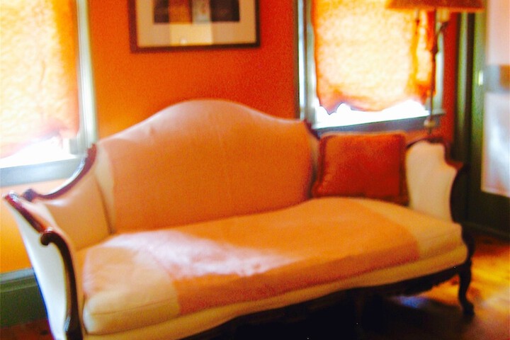 Room 21 of 37