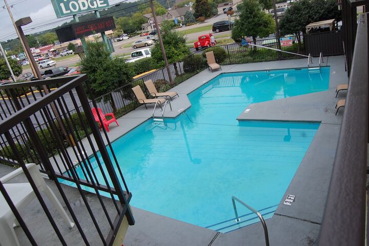 Pool 15 of 150