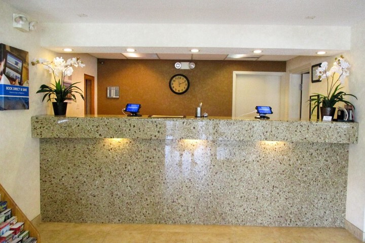 Motel 6 Alsip IL