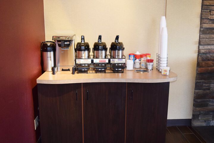 Breakfast/Coffee Service 23 of 23