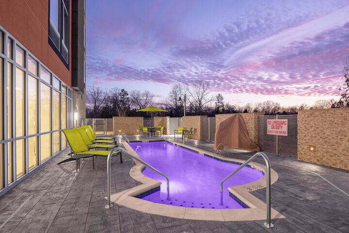 Pool 2 of 19