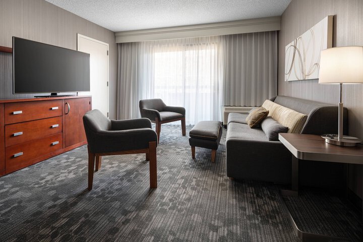 Room 20 of 32