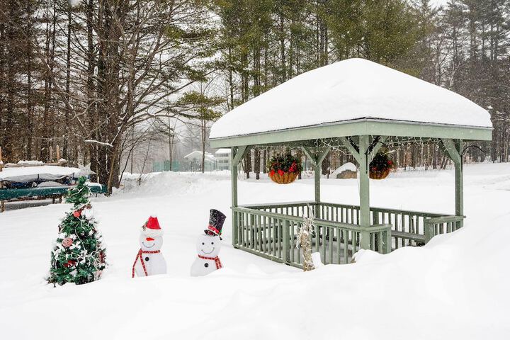 3 Mi to Story Land: All-season Family Condo