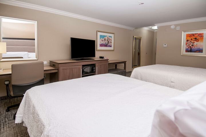 Room 45 of 82