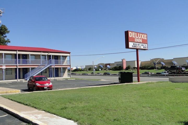 Hotel 2 of 52