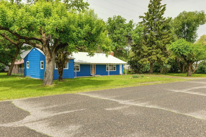 Teton Valley Getaway: Fenced Yard Grill