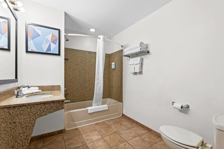Comfort Suites Gothenburg South