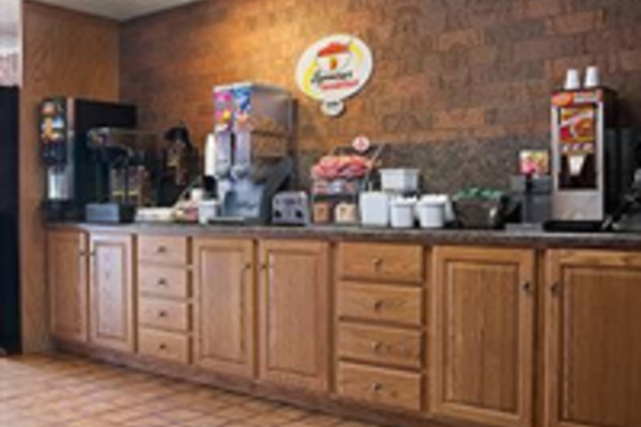 SUPER 8 BEACHWOOD CLEVELAND AREA
