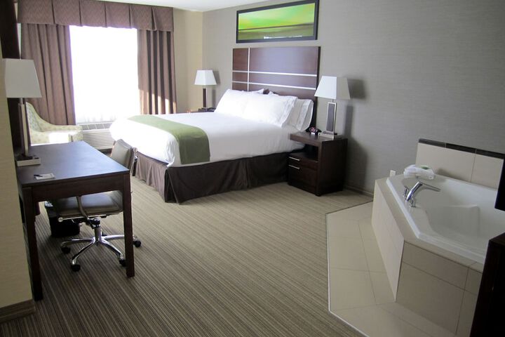 Room 26 of 59