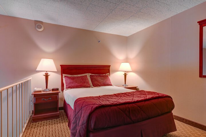 Room 20 of 36