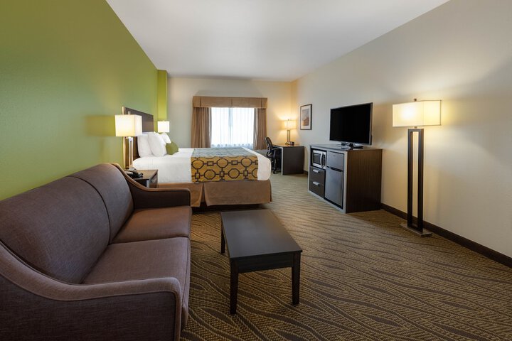 Room 10 of 31