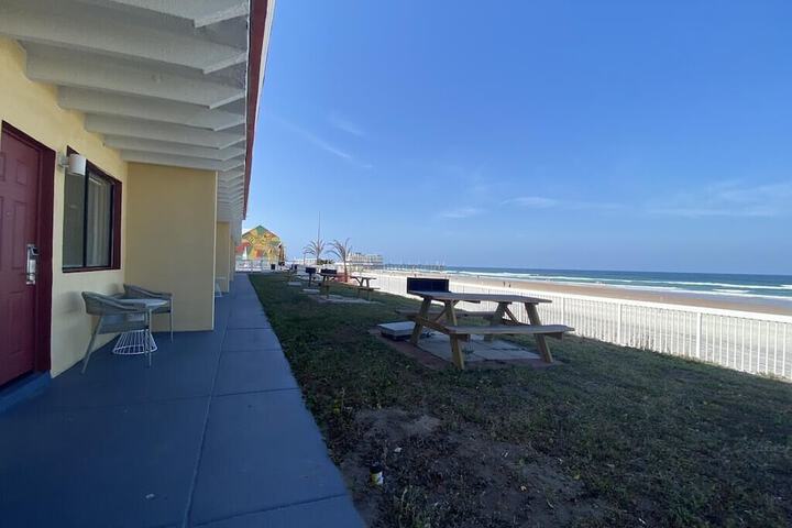 Beach 28 of 31