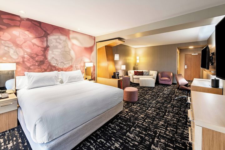Courtyard by Marriott Winston - Salem Downtown