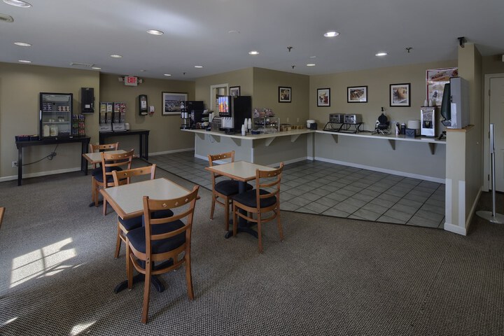 Country Inn at the Mall