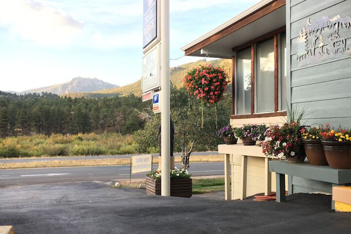 Hotel 7 of 68