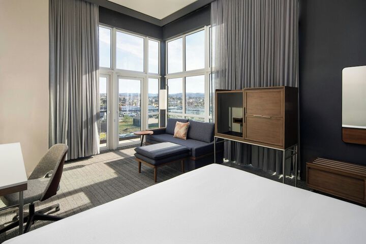 Courtyard by Marriott Sand City Monterey