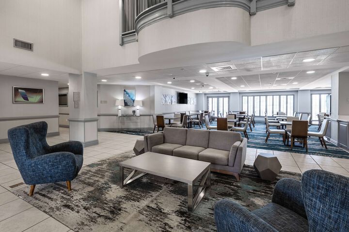 Wingate by Wyndham Charlotte Speedway / Concord