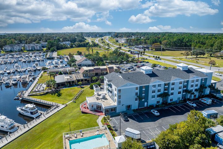 Holiday Inn Express N.Myrtle Beach- Little River by IHG
