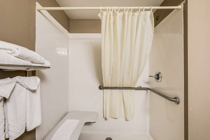 Best Western Waukesha Grand