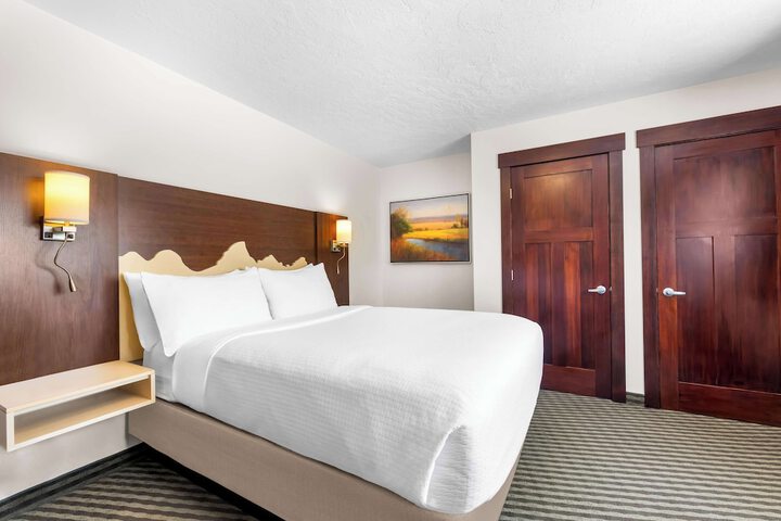 Best Western Driftwood Inn