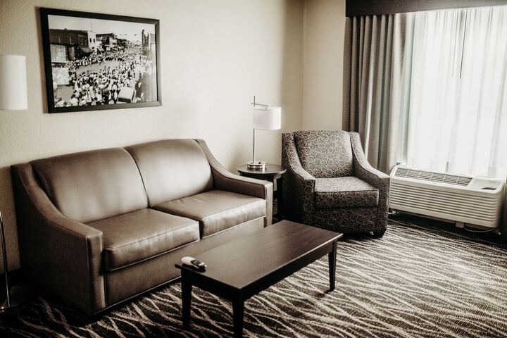 Room 18 of 45